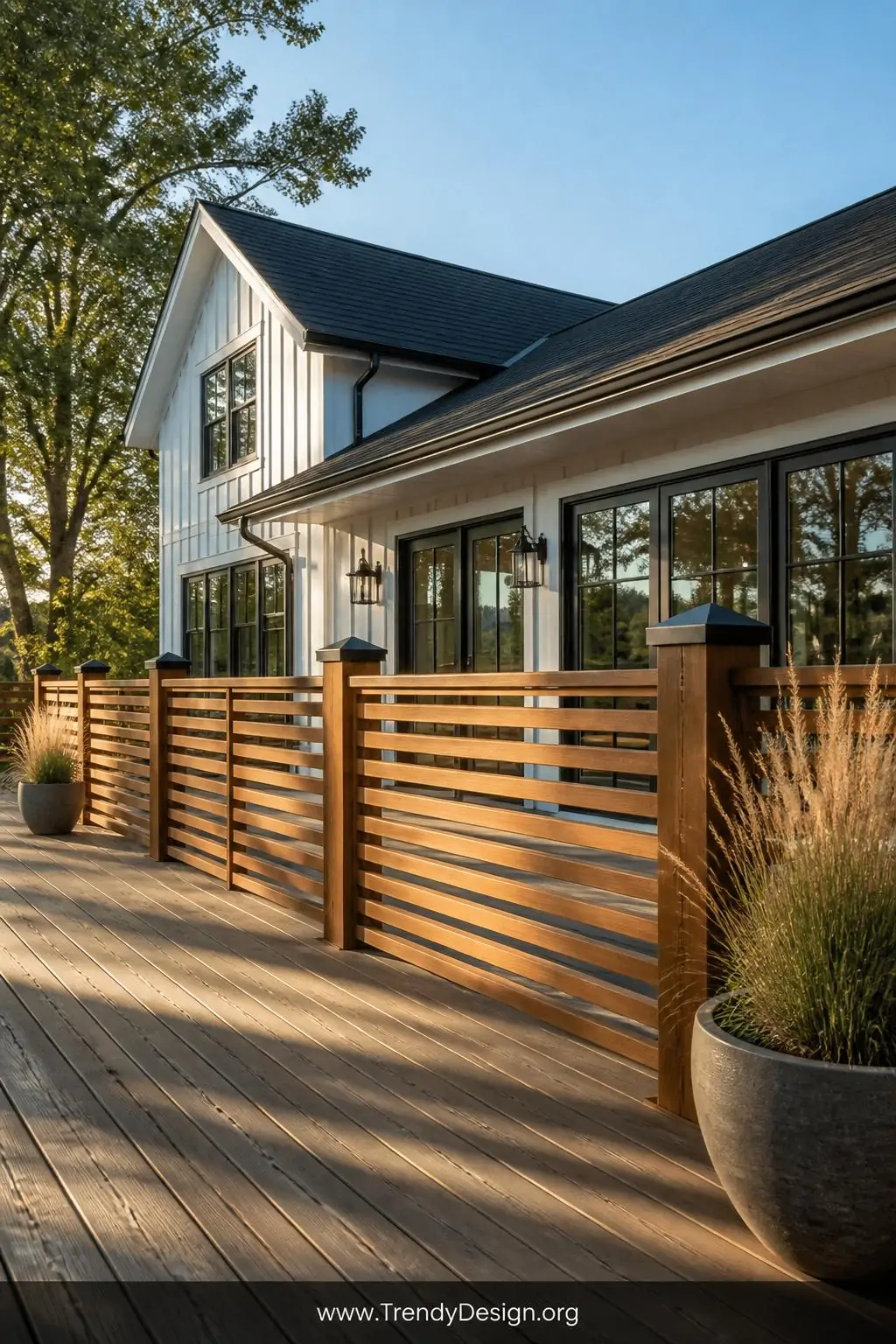8 Inspiring Privacy Railing Ideas That Will Transform Your Outdoor Space