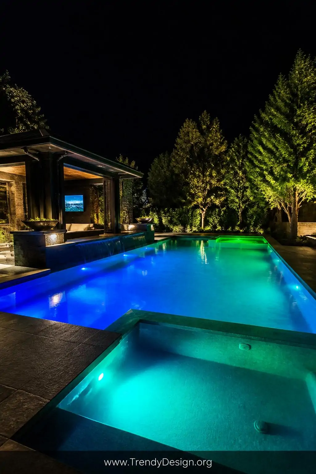9 Creative Pool Lighting Ideas That Turn Your Backyard Into a Nighttime Oasis